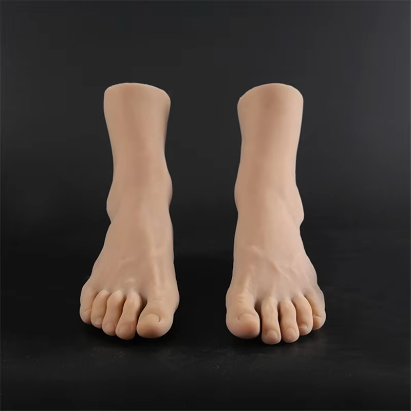 High Simulation TPE Male Foot  - Nail Art For Men recension och pris
