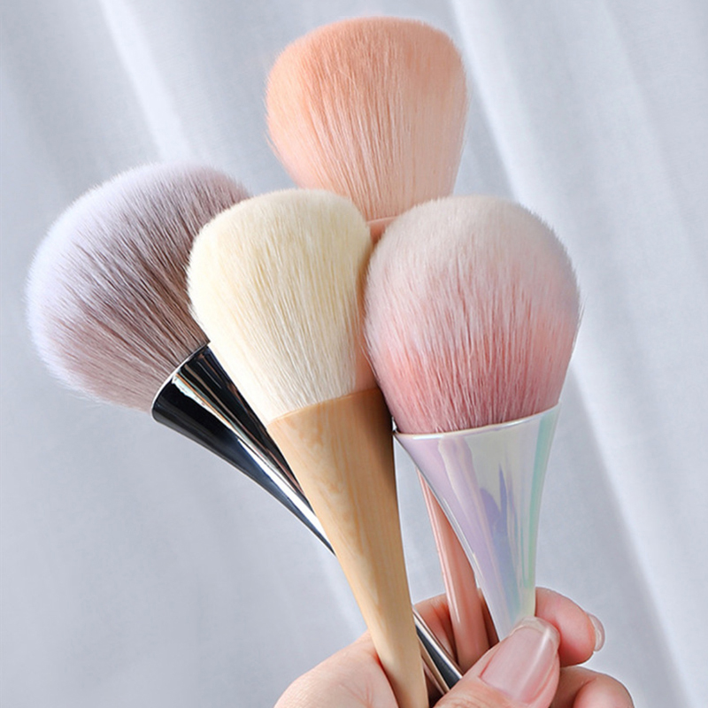 Clean Nail Dust Nail Art Brush - Nail Art For Men recension och pris