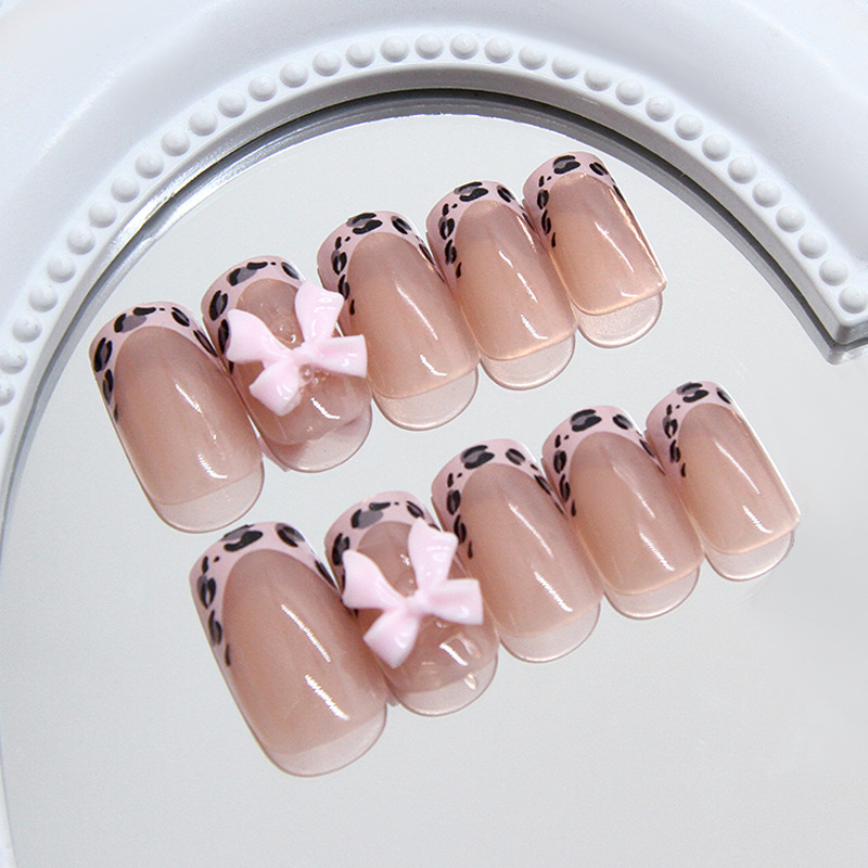 Pink Leopard Print French Tip  - Nail Art Leopard recension och pris