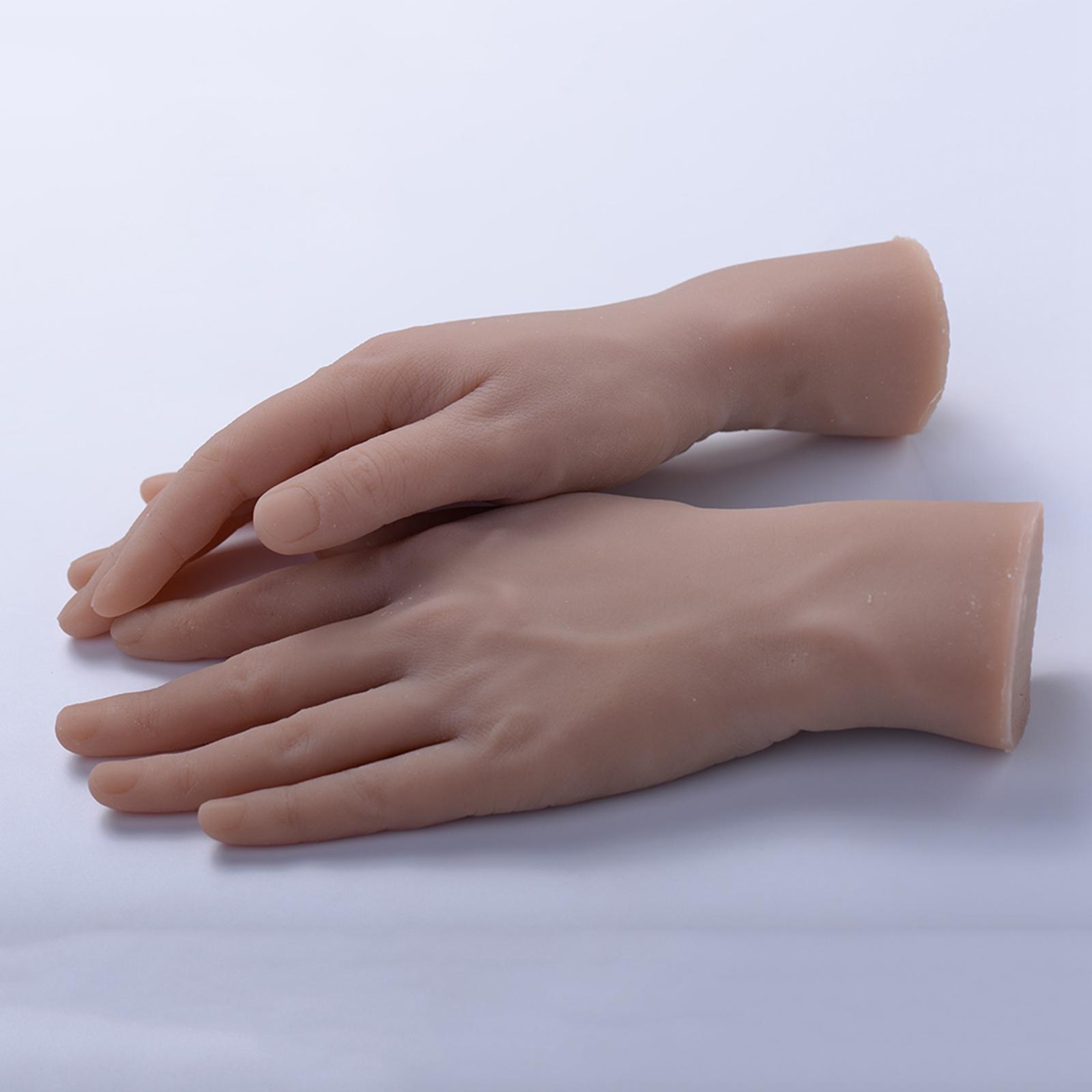 Realistic Fake Hands for Men S - Nail Art For Men recension och pris