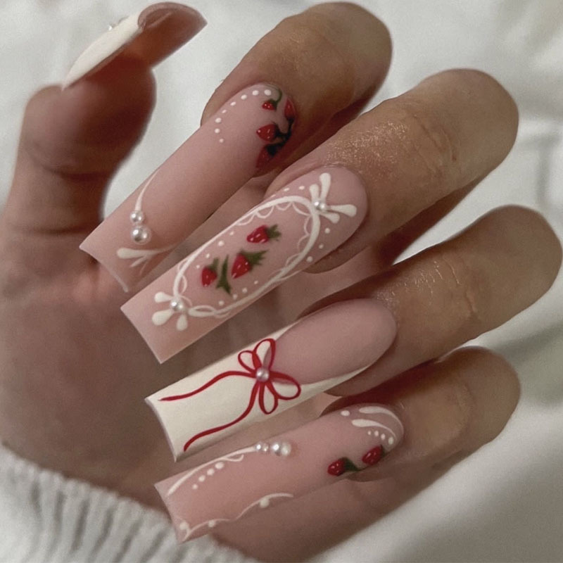 24pcs Flower Press on Nails Ar - Nail Art Quirky recension och pris